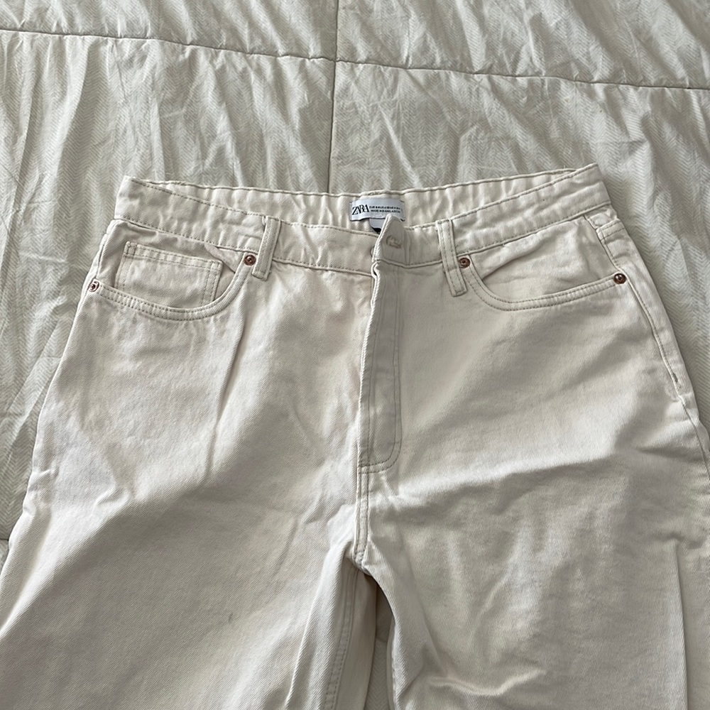 cream baggy zara jeans